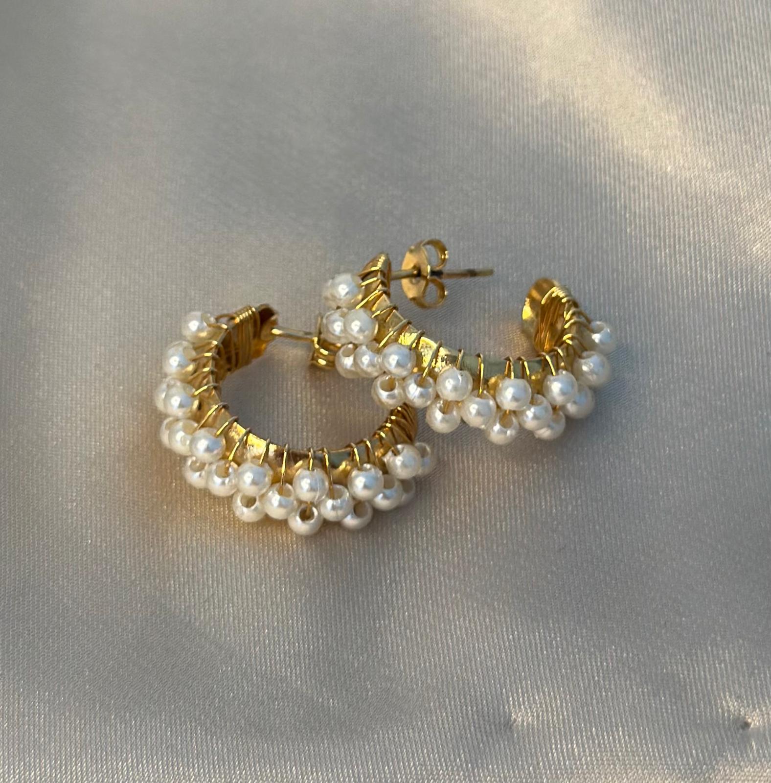 Clustered Pearl Hoop Earrings