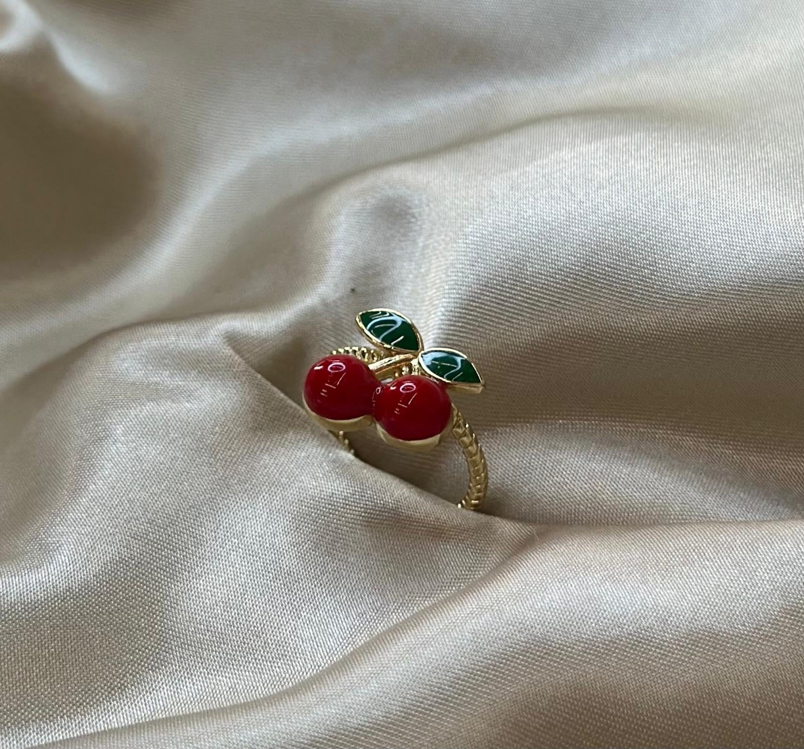 Cherry Ring