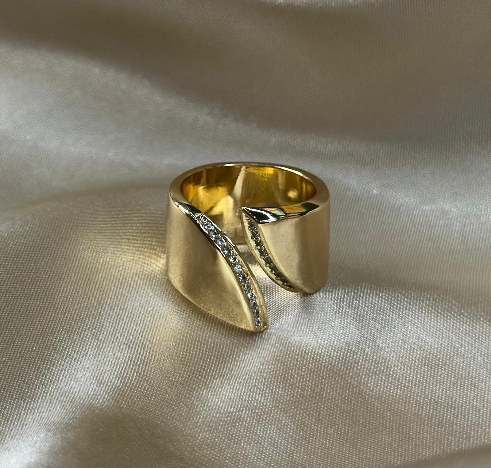 Luxe Flex Diamond Ring