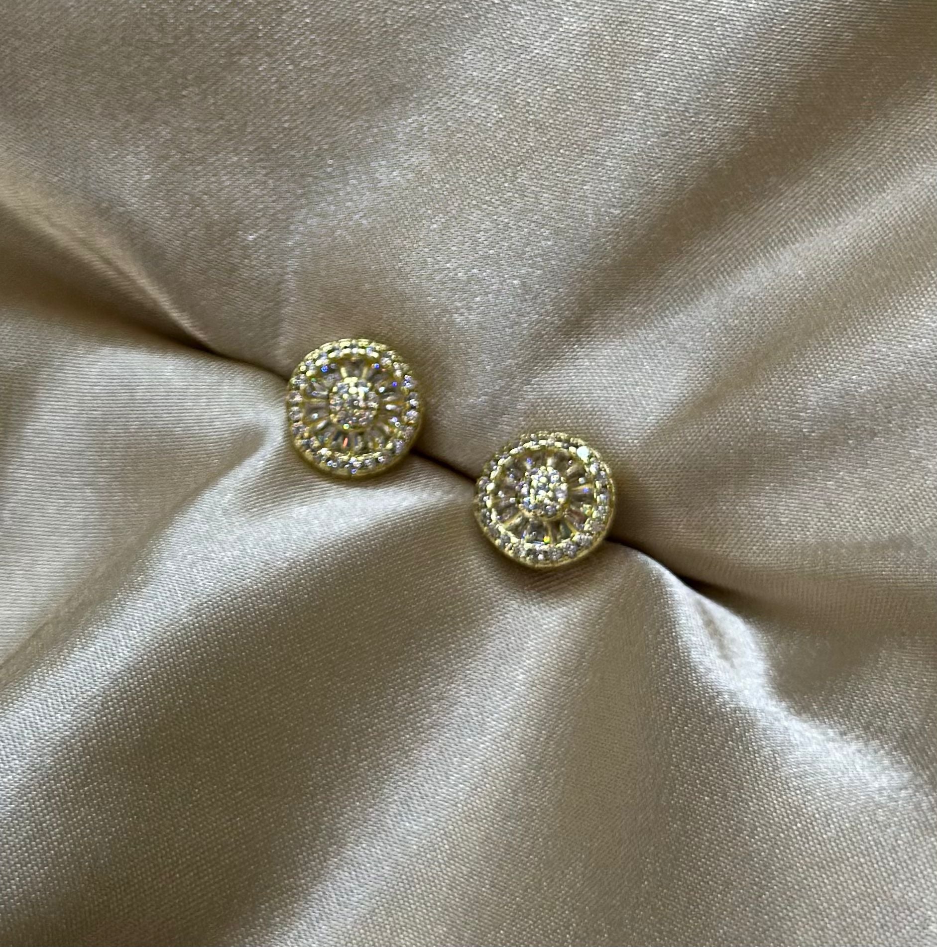 Clear Pizza Stud Earring