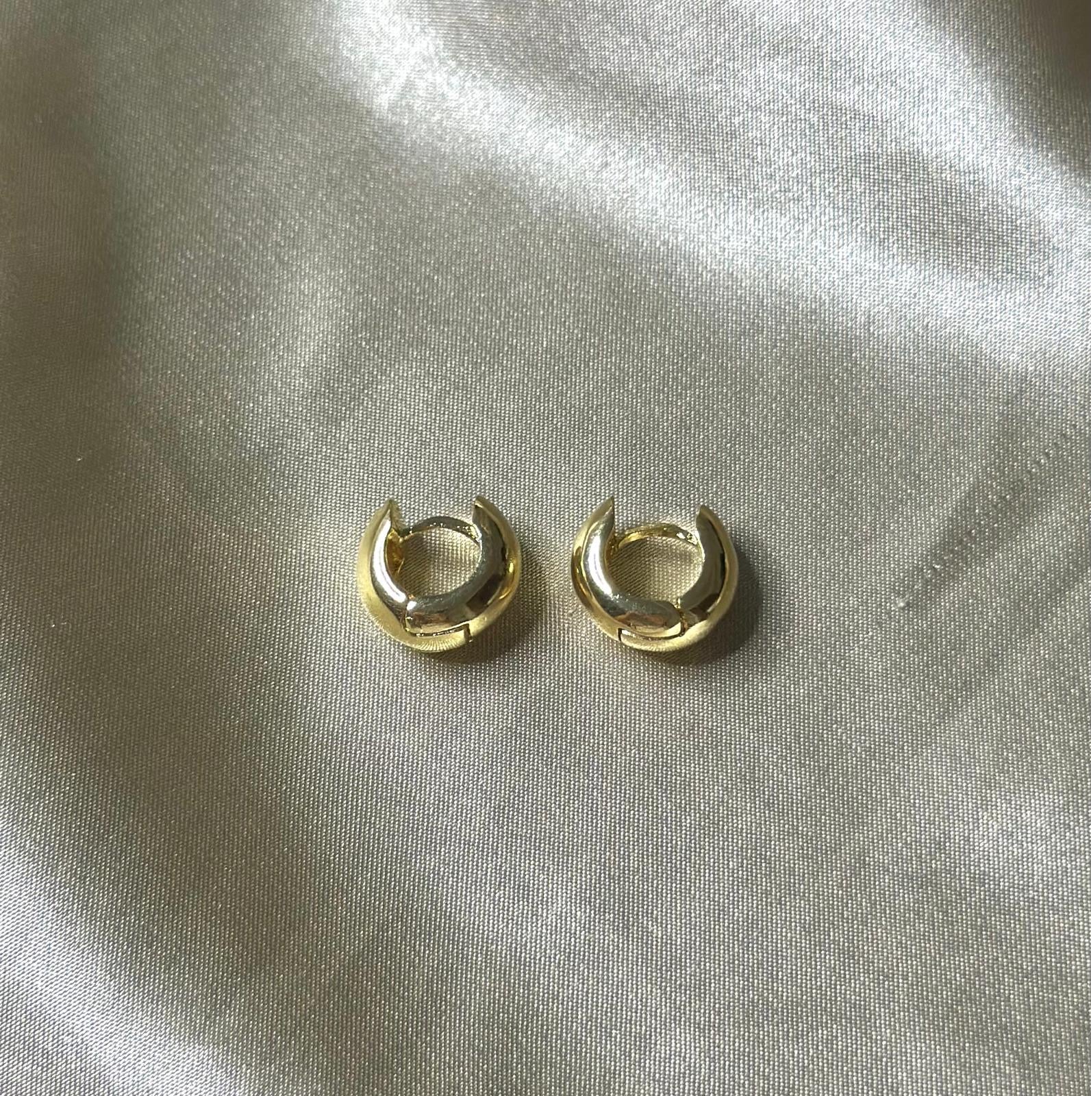 Naomi Huggie Earrings