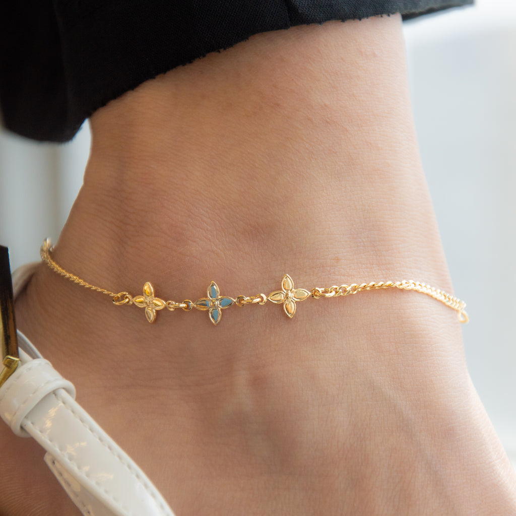 Elegant Clover Anklet