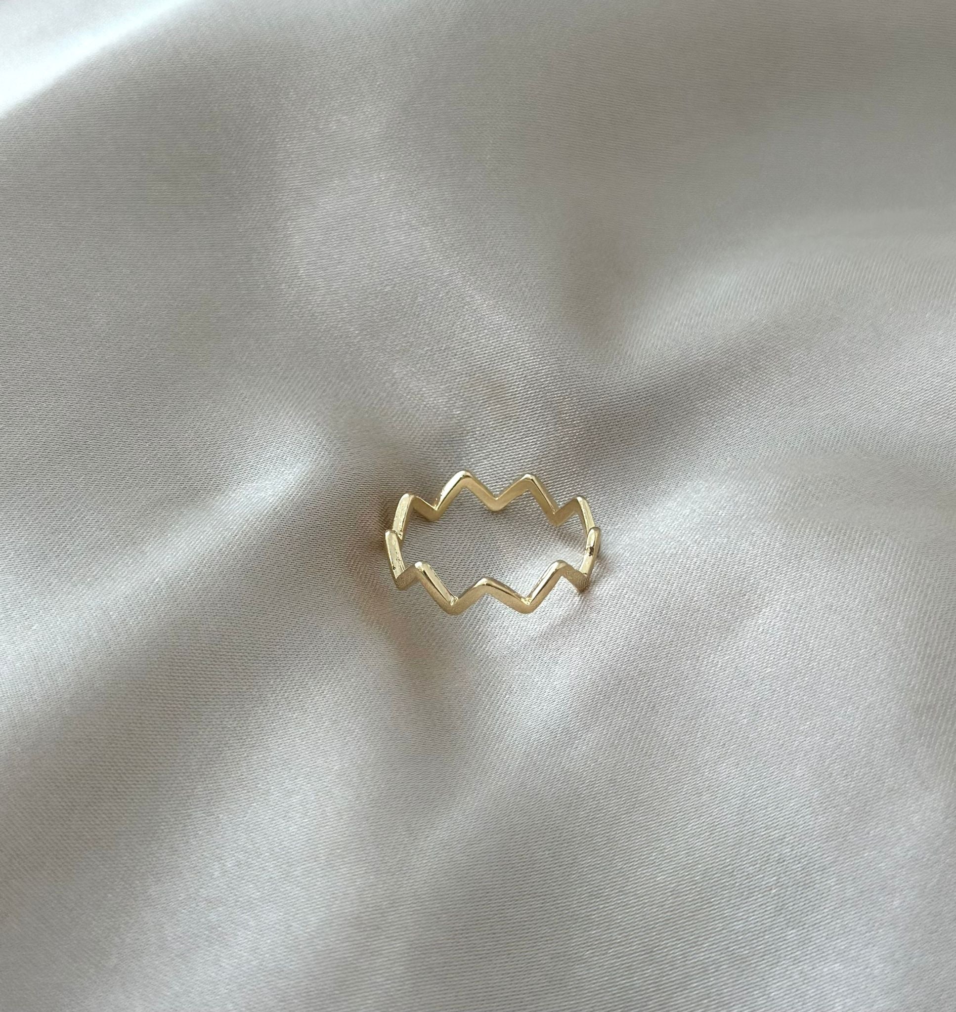 Wave Ring