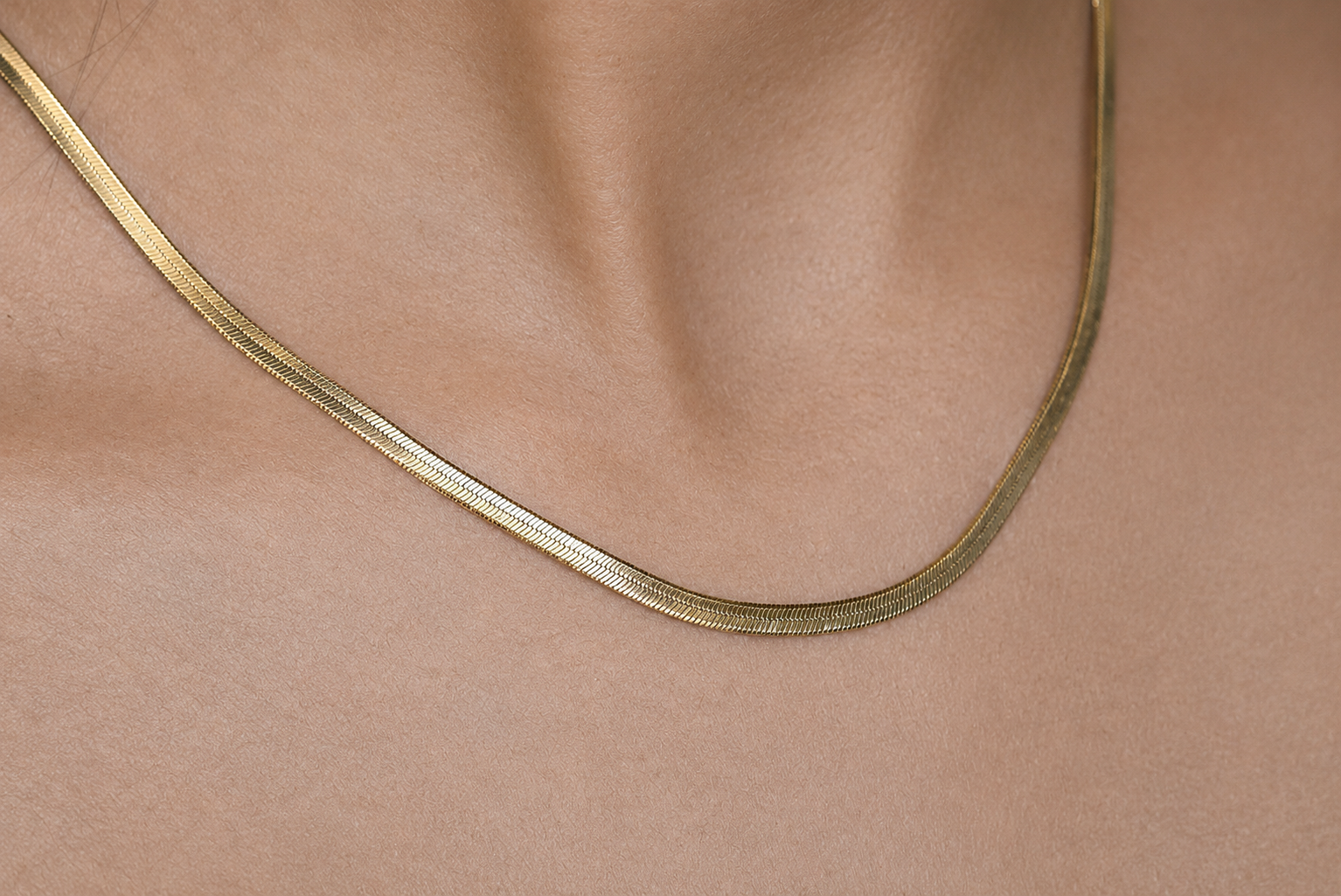 Bella Herringbone Necklace