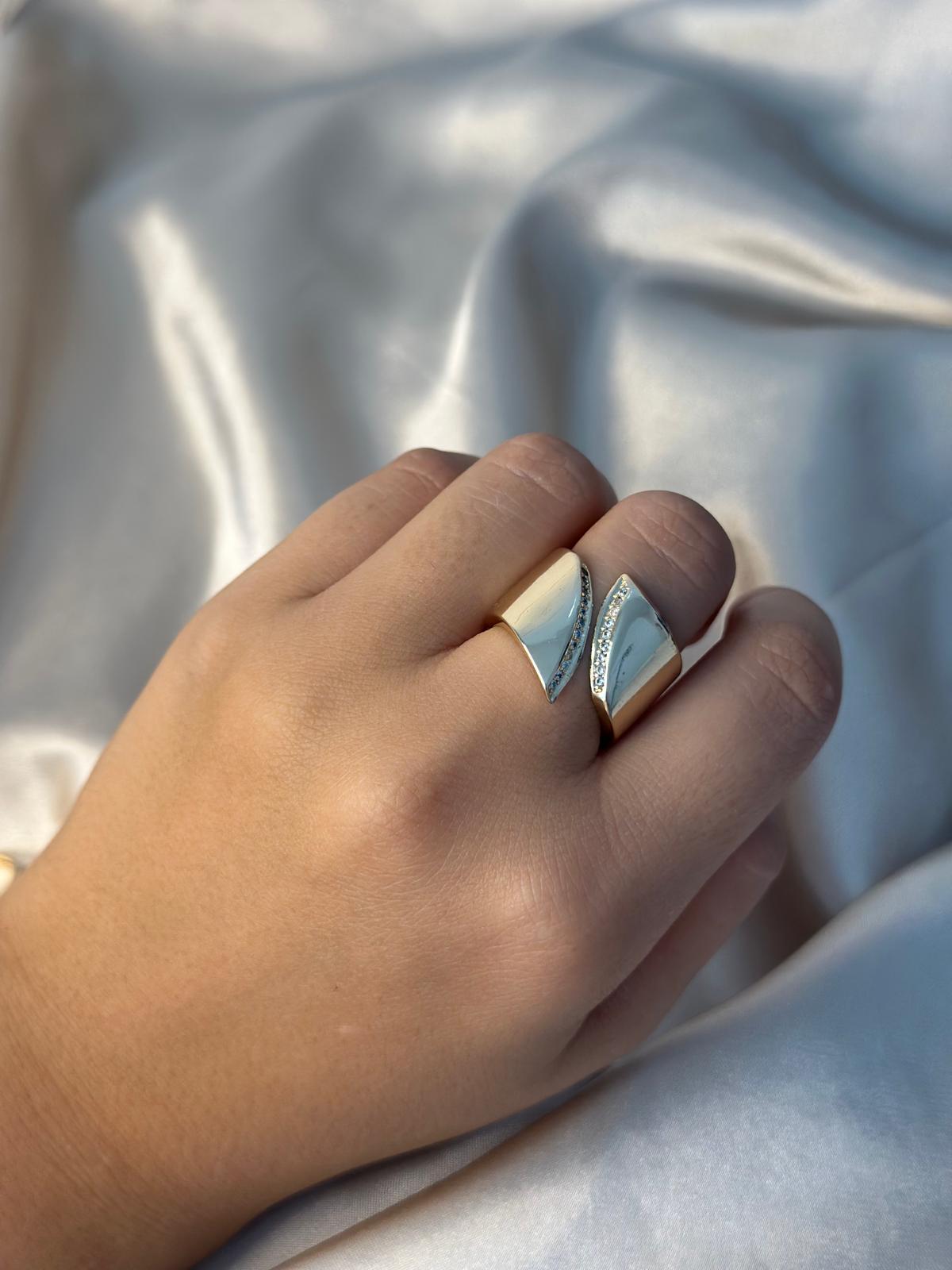 Luxe Flex Diamond Ring