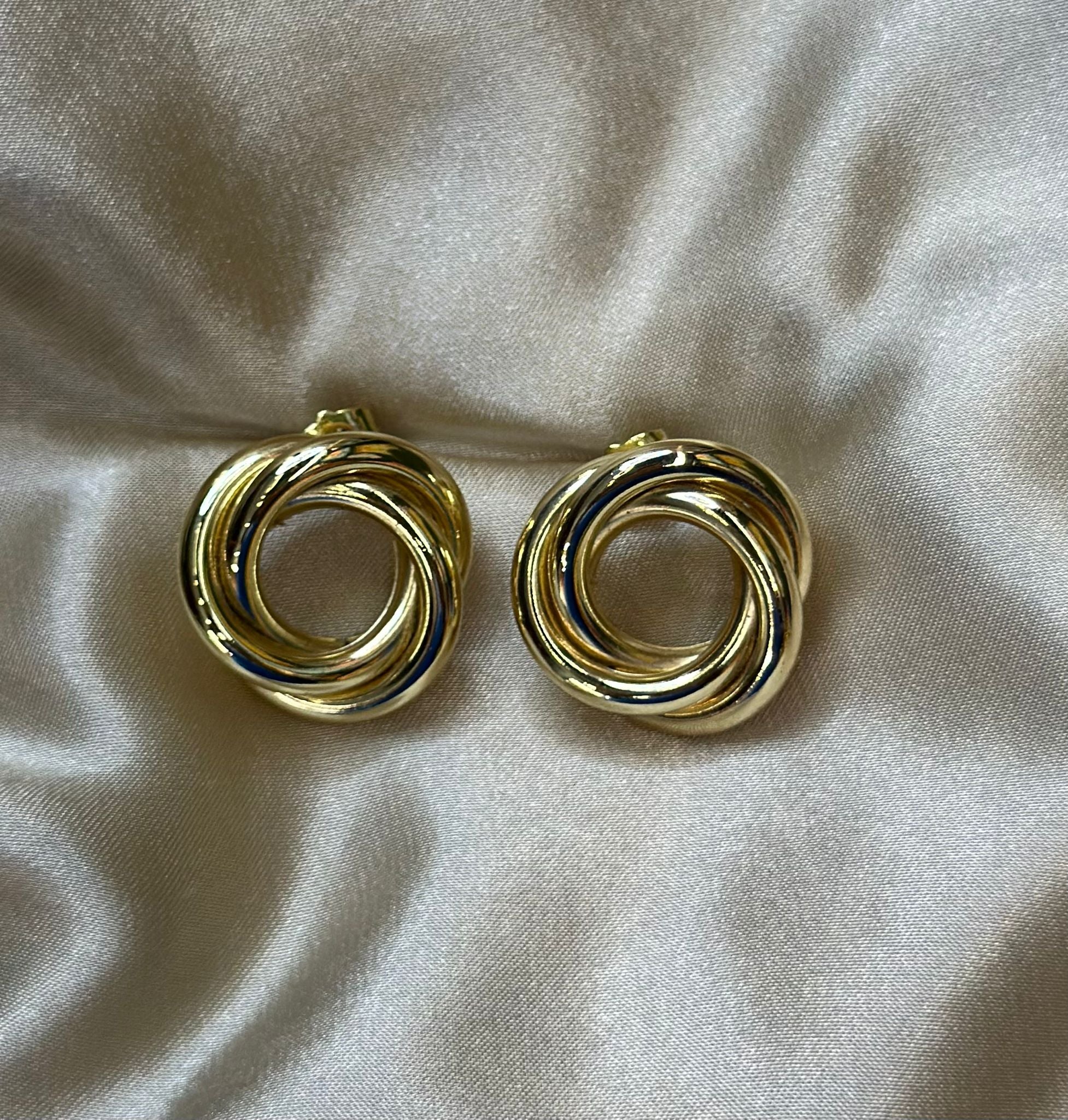 Classic Knot Post Earrings