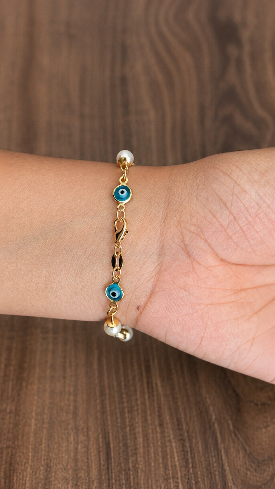 Lucky Eye Pearl Bracelet