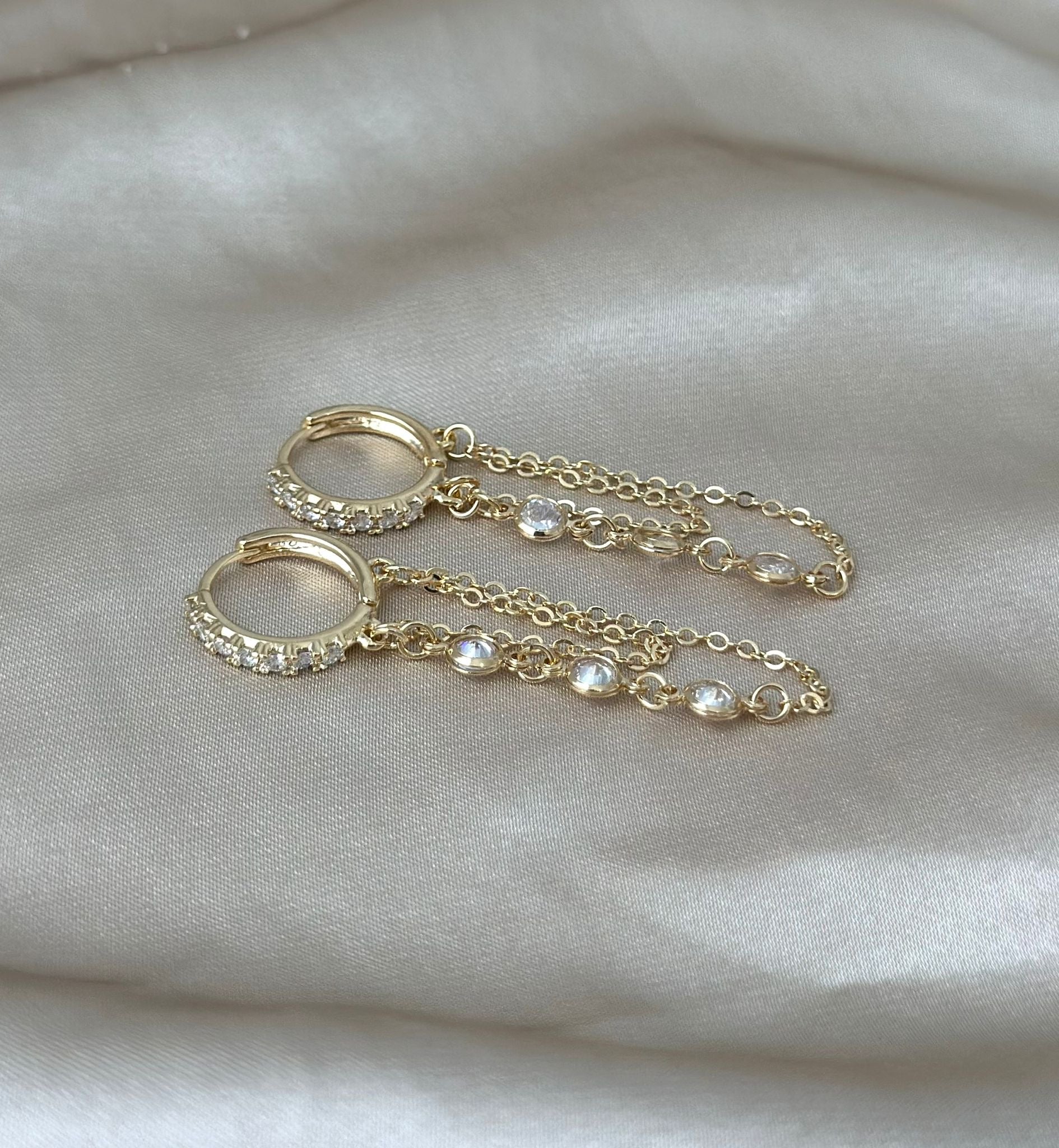 Rolo Huggie Earrings