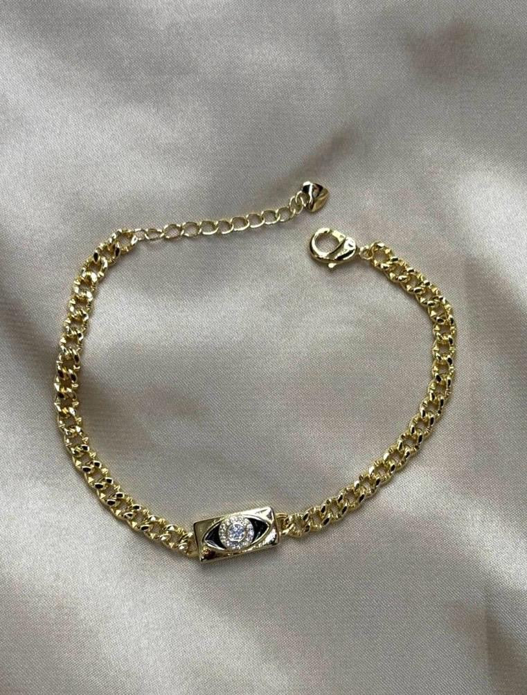 Lucky Eye Cuban Link Bracelet