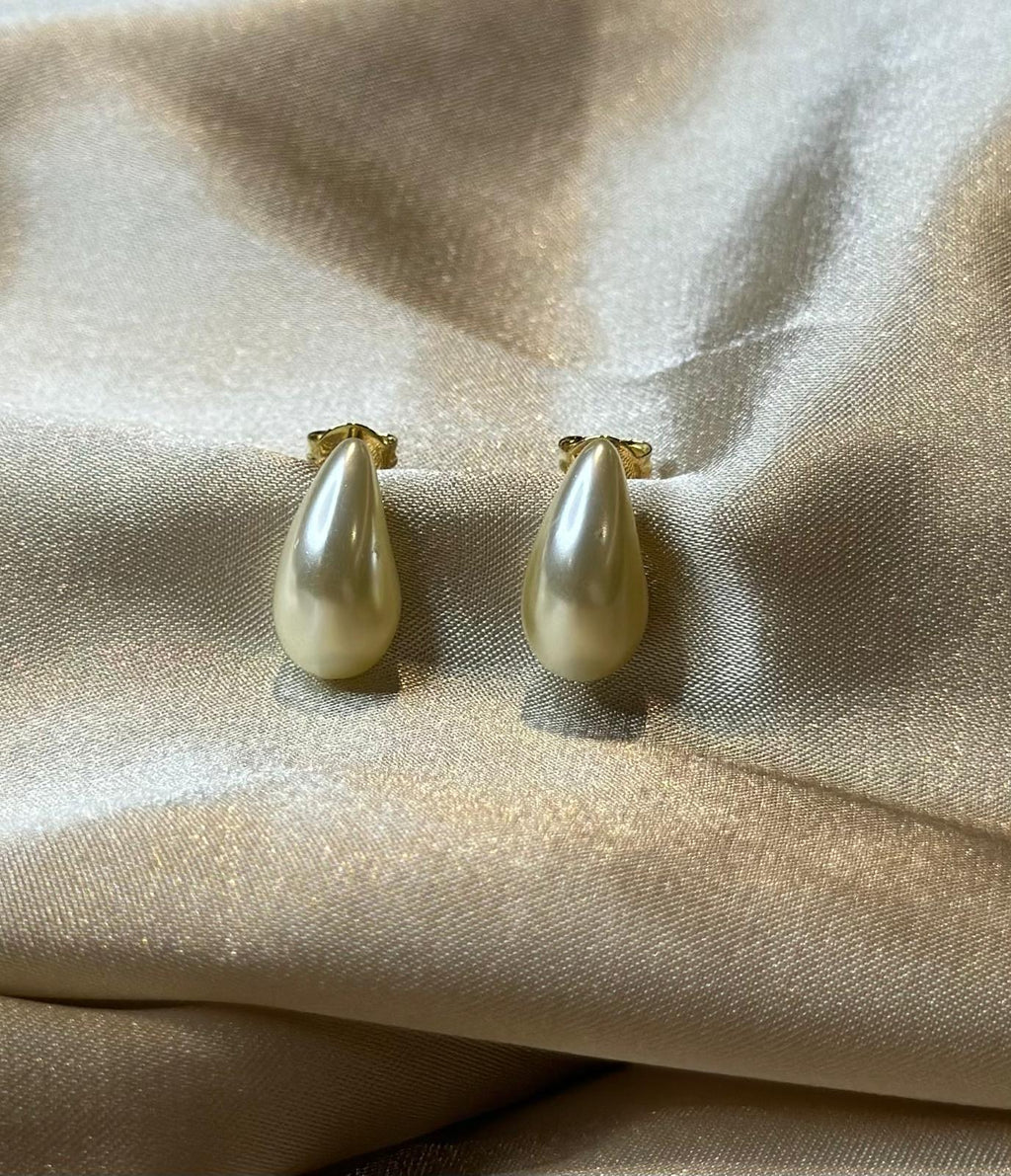Pearl Drop Earrings