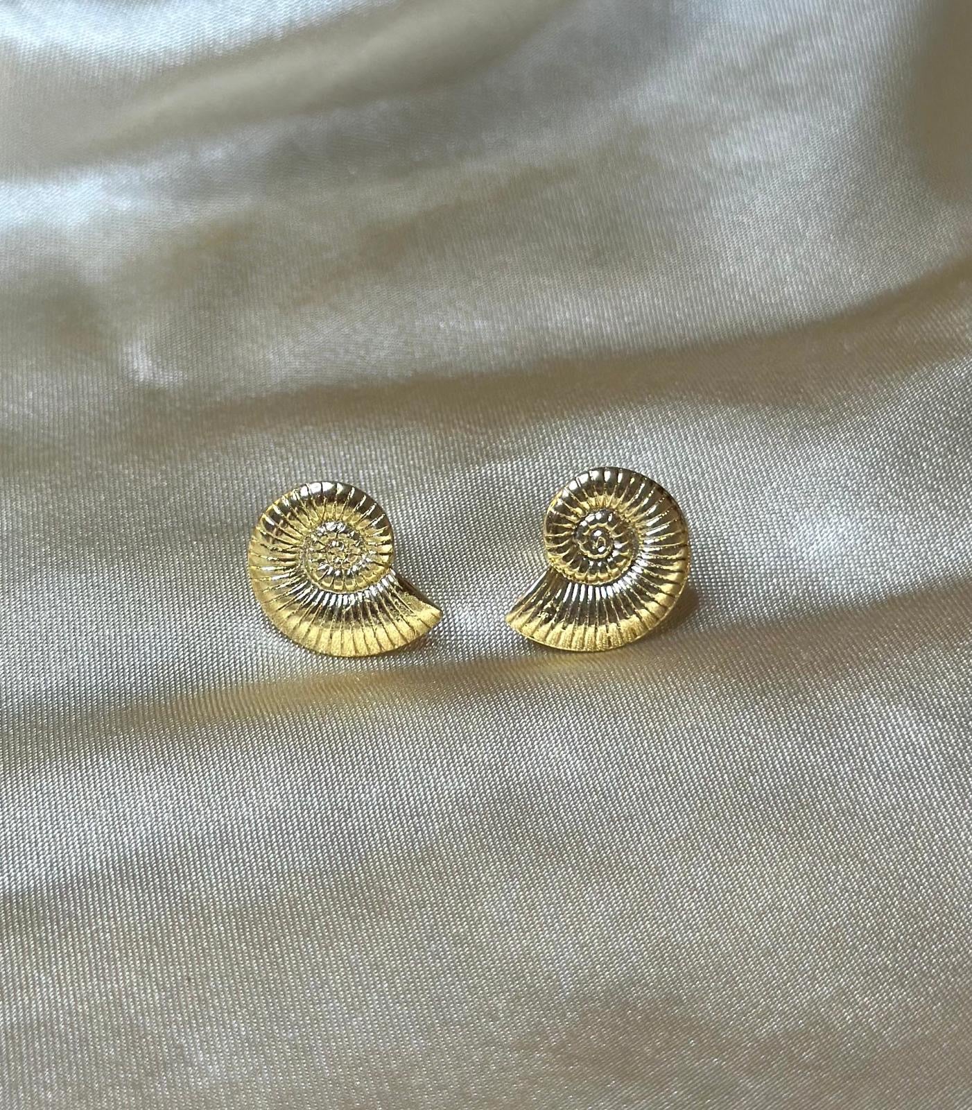 Sea Shell Stud Earrings