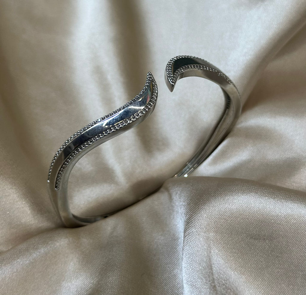 Silver Wave Bangle