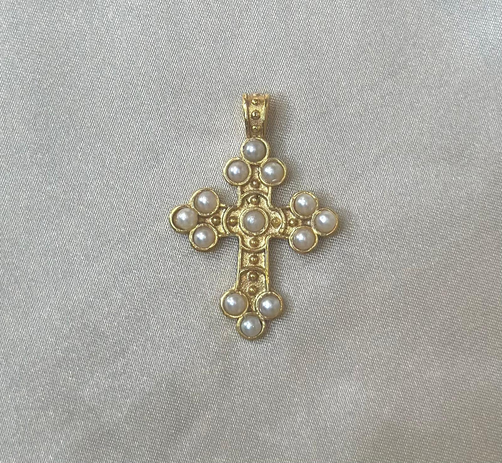 Gothic Pearl Cross Charm