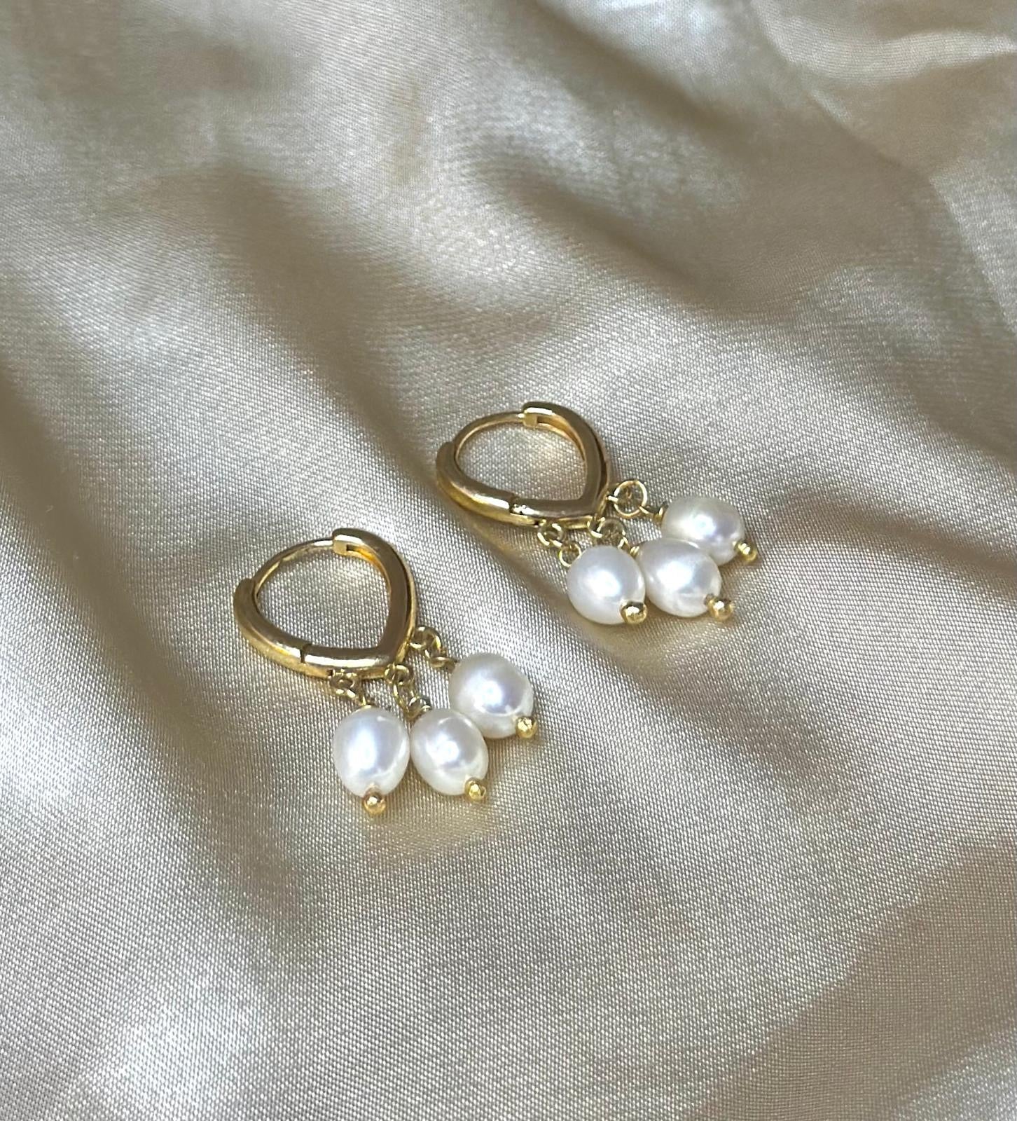 Freshwater Trinity Pearl Earring