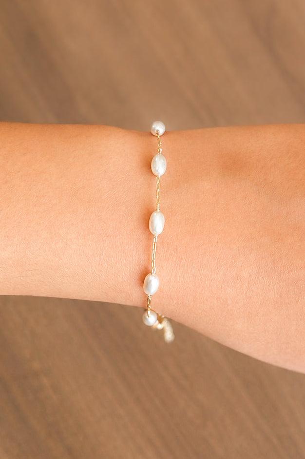Ivory Pearl Bracelet