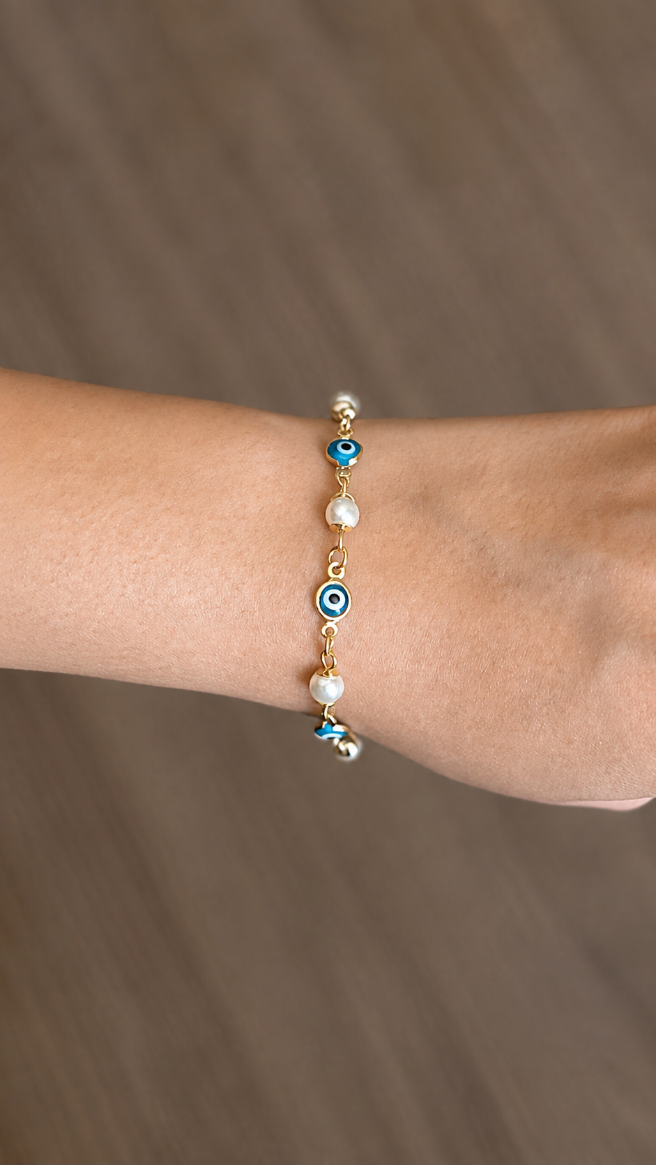 Lucky Eye Pearl Bracelet