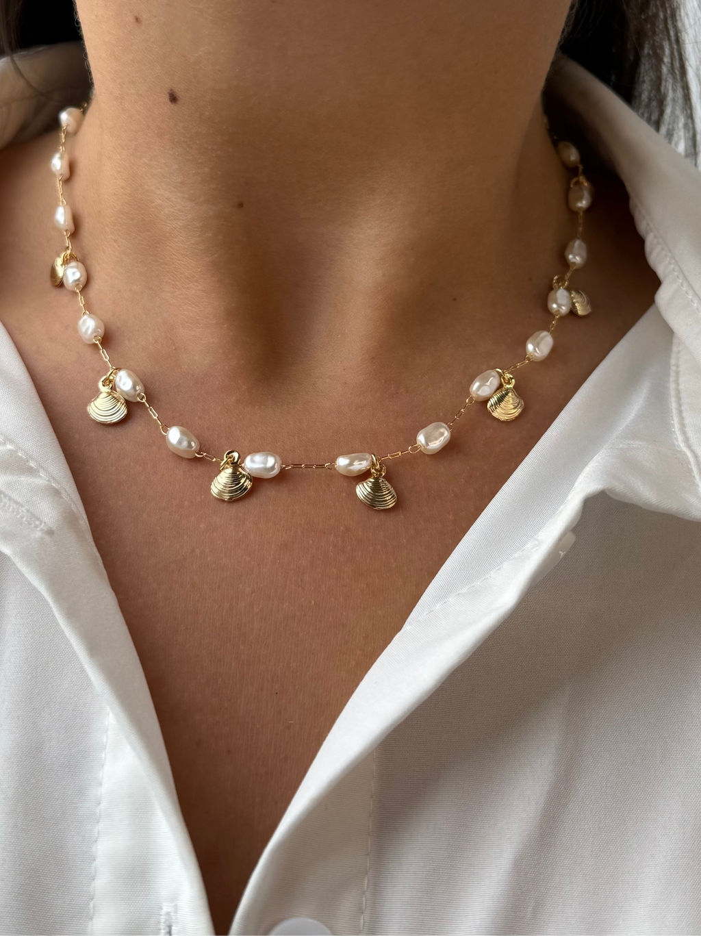 Julia Clustered Pearl Necklace