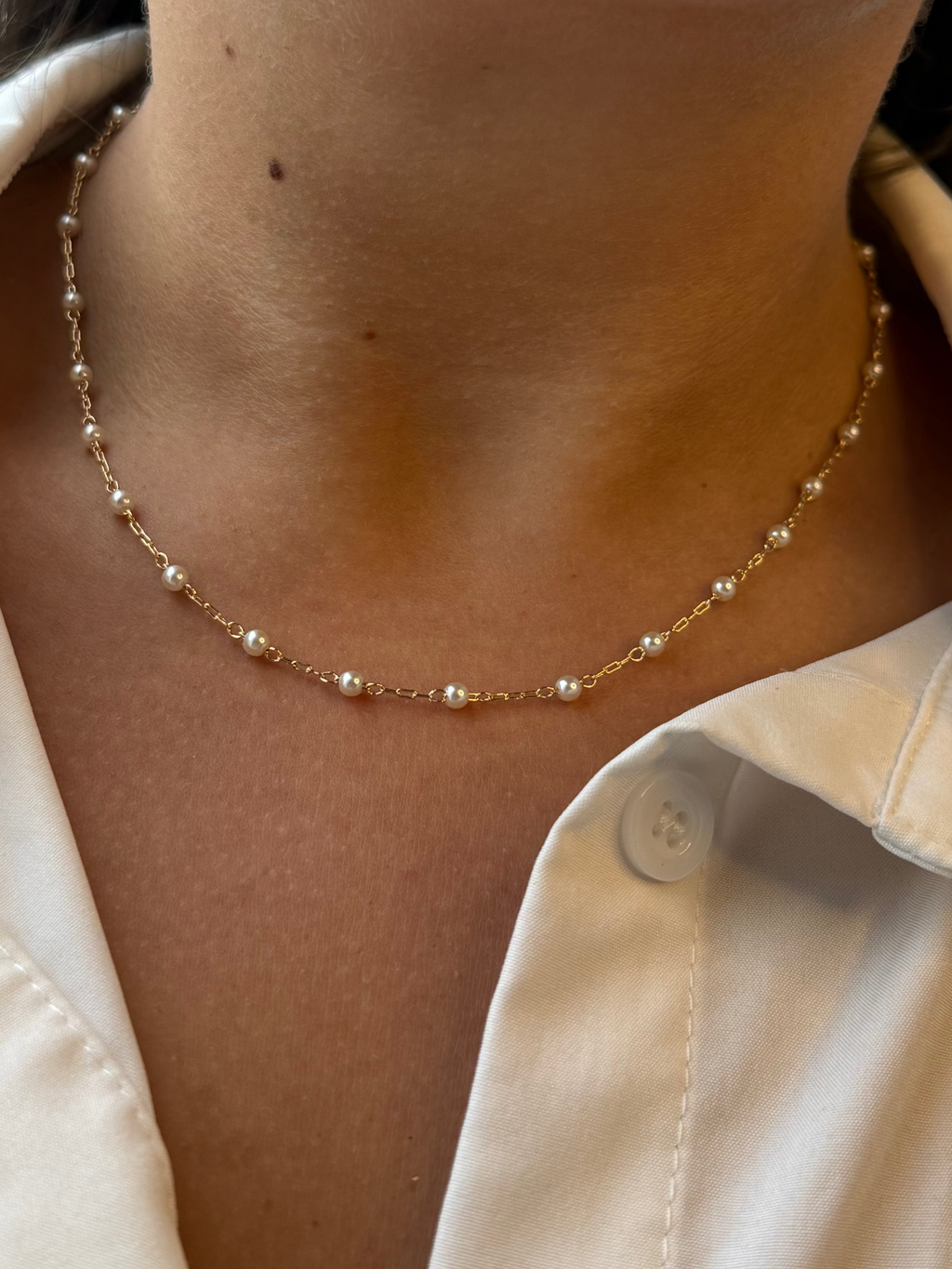 Dainty Pearl Necklace