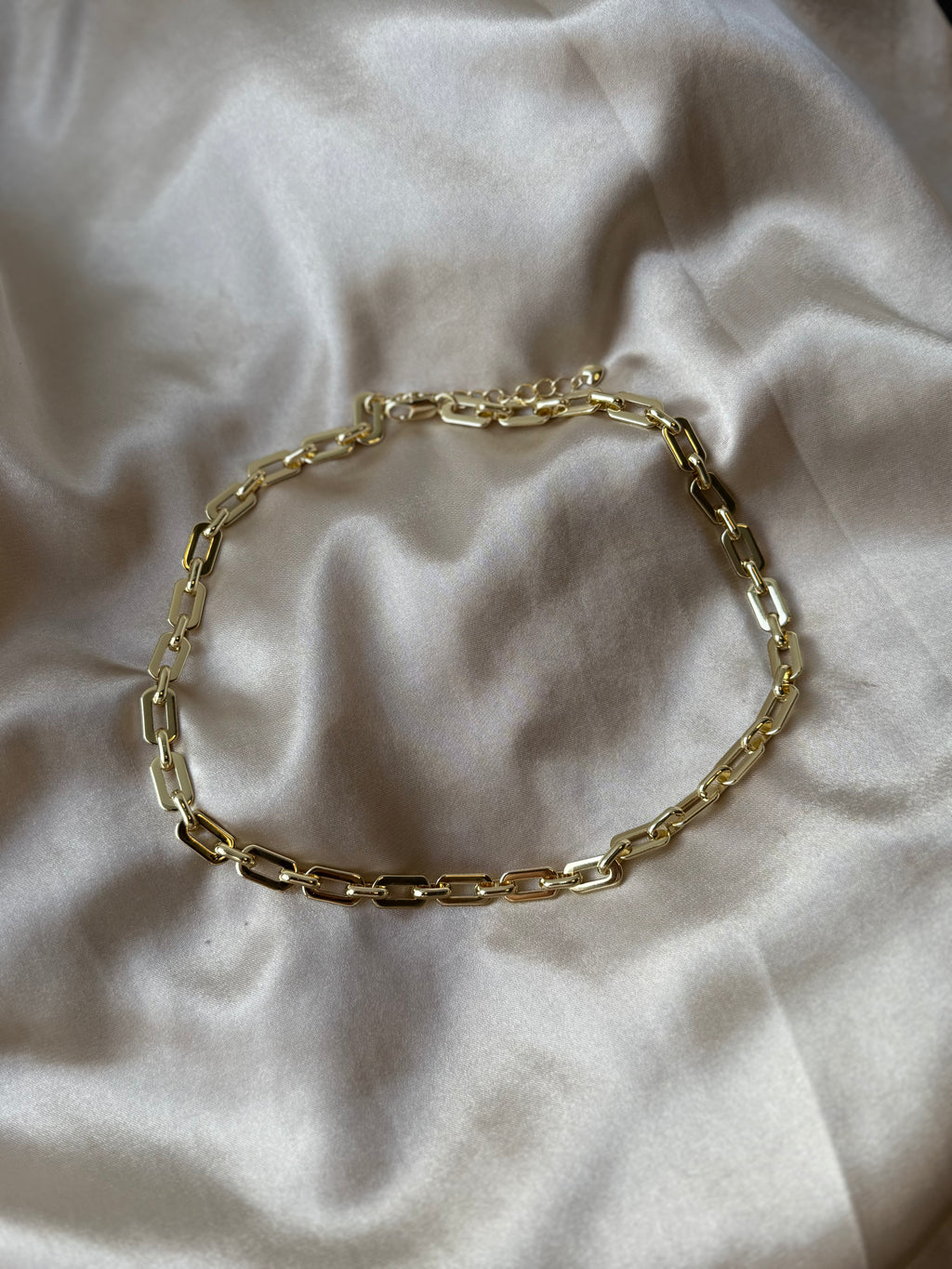 Flat Paperclip Necklace