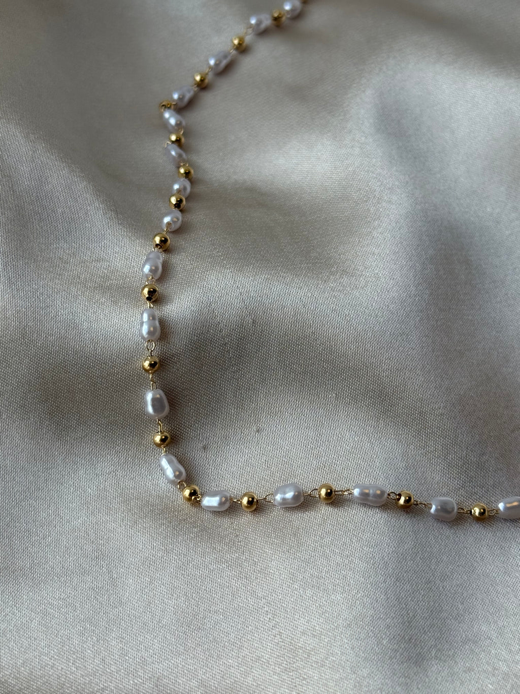 Rice Pearl Necklace