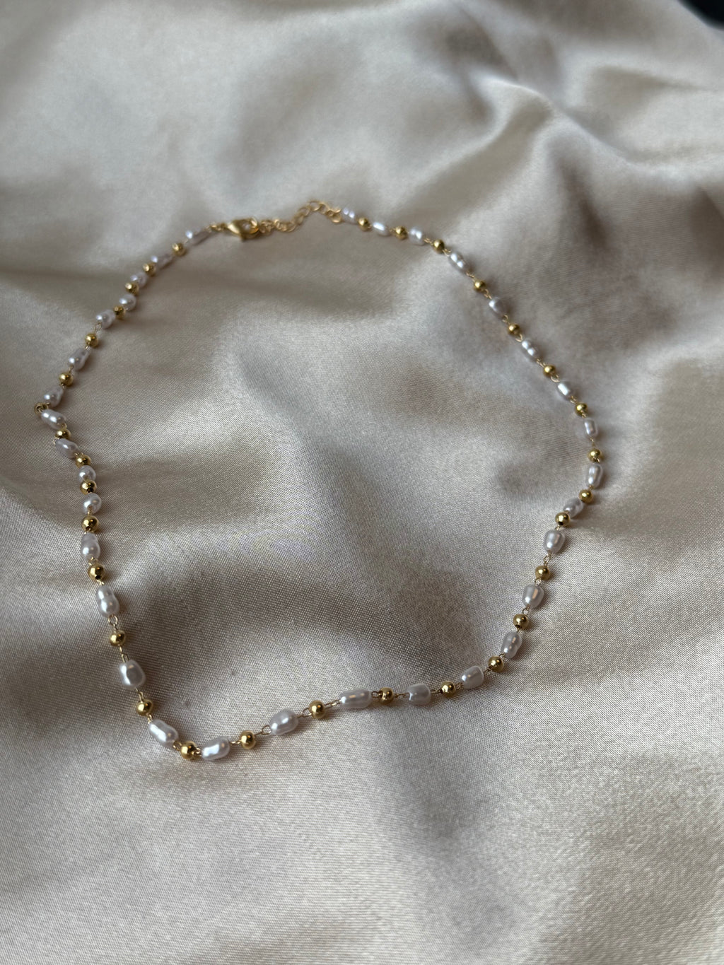 Rice Pearl Necklace