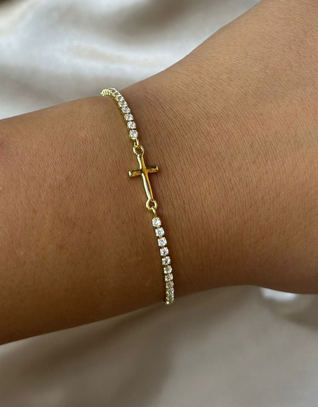 Cross Bracelet