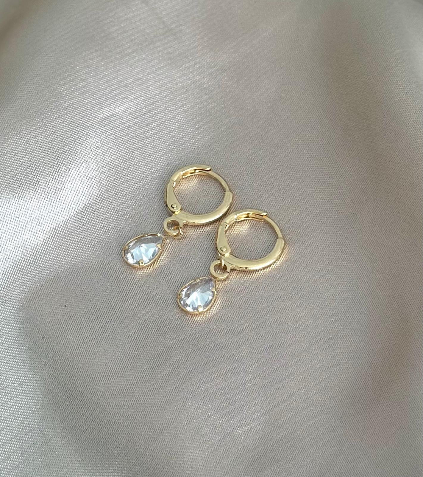 Elaine Huggie Earrings