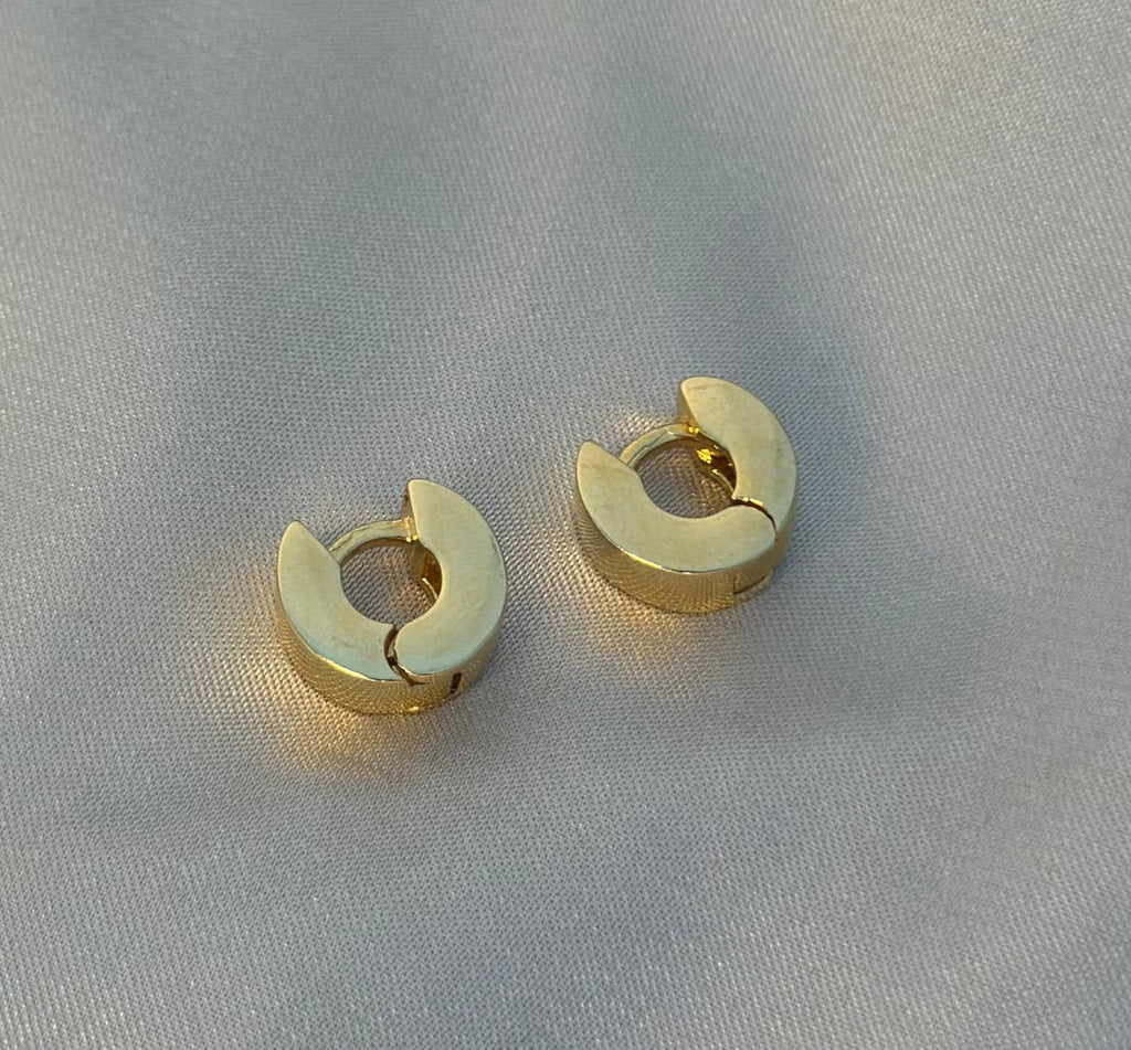 Chubby Huggie Earrings