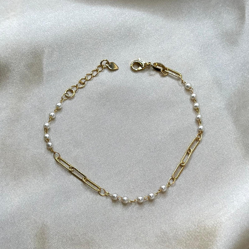 Pearl-Paperclip Bracelet