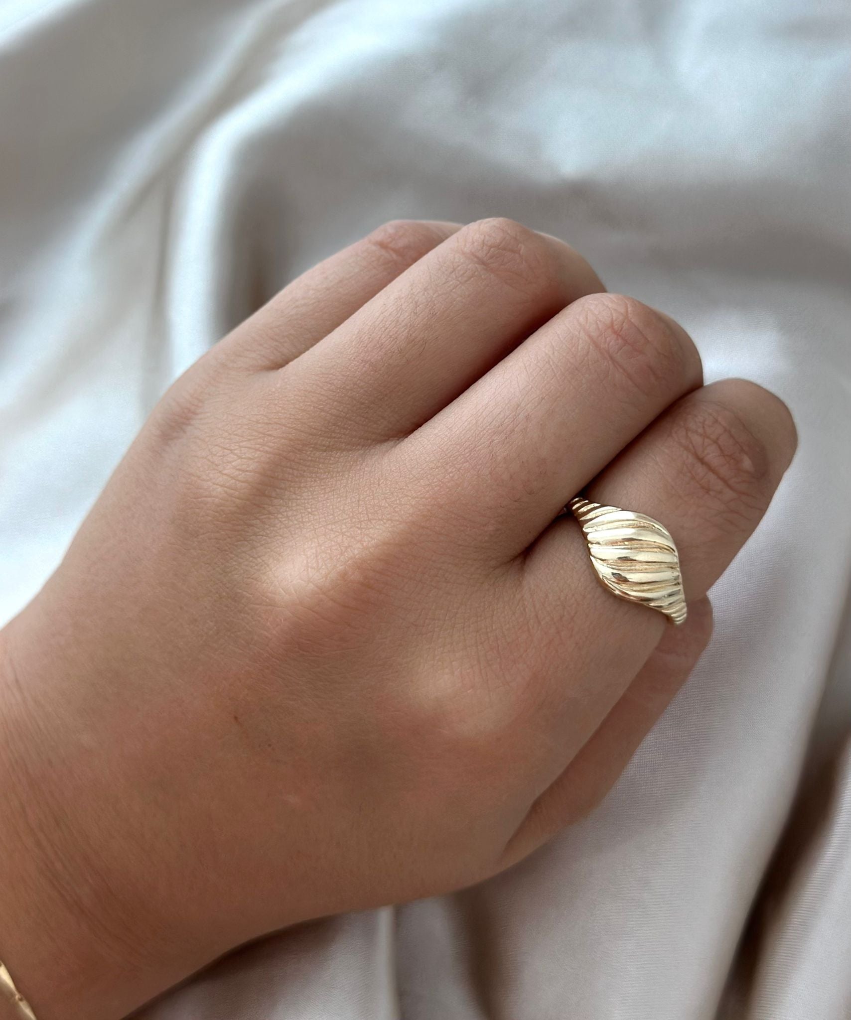 Mini Croissant Ring