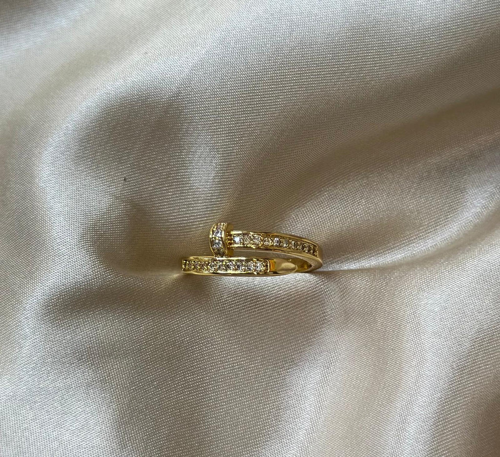 Nail Ring