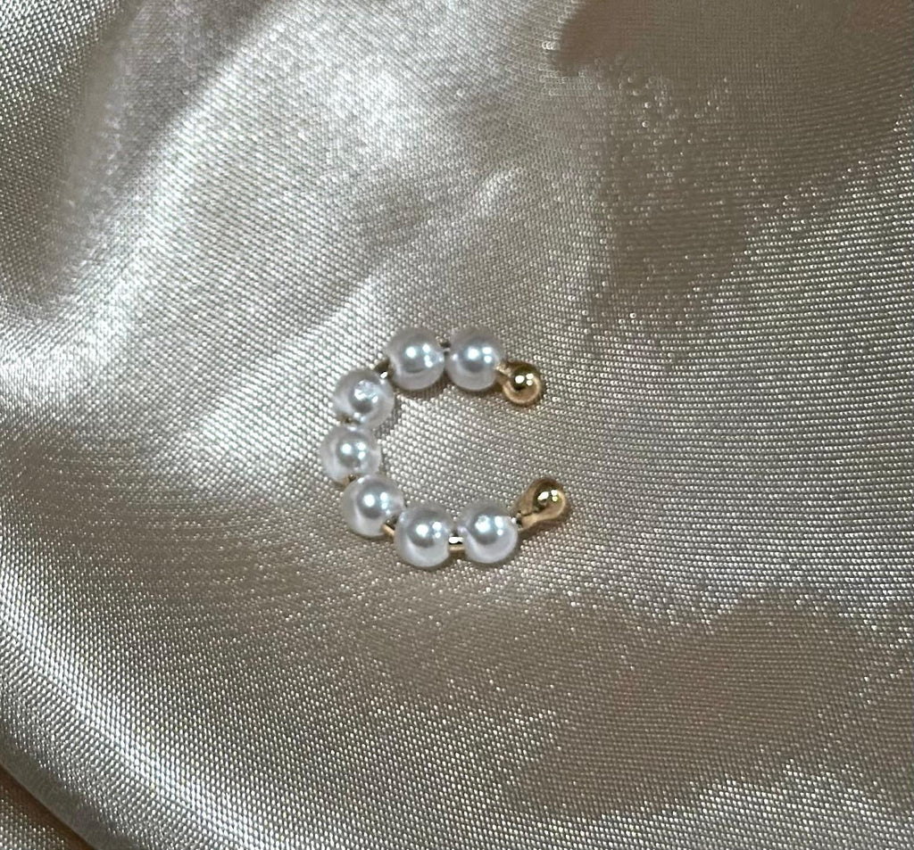 Classic Pearl Ear Cuff